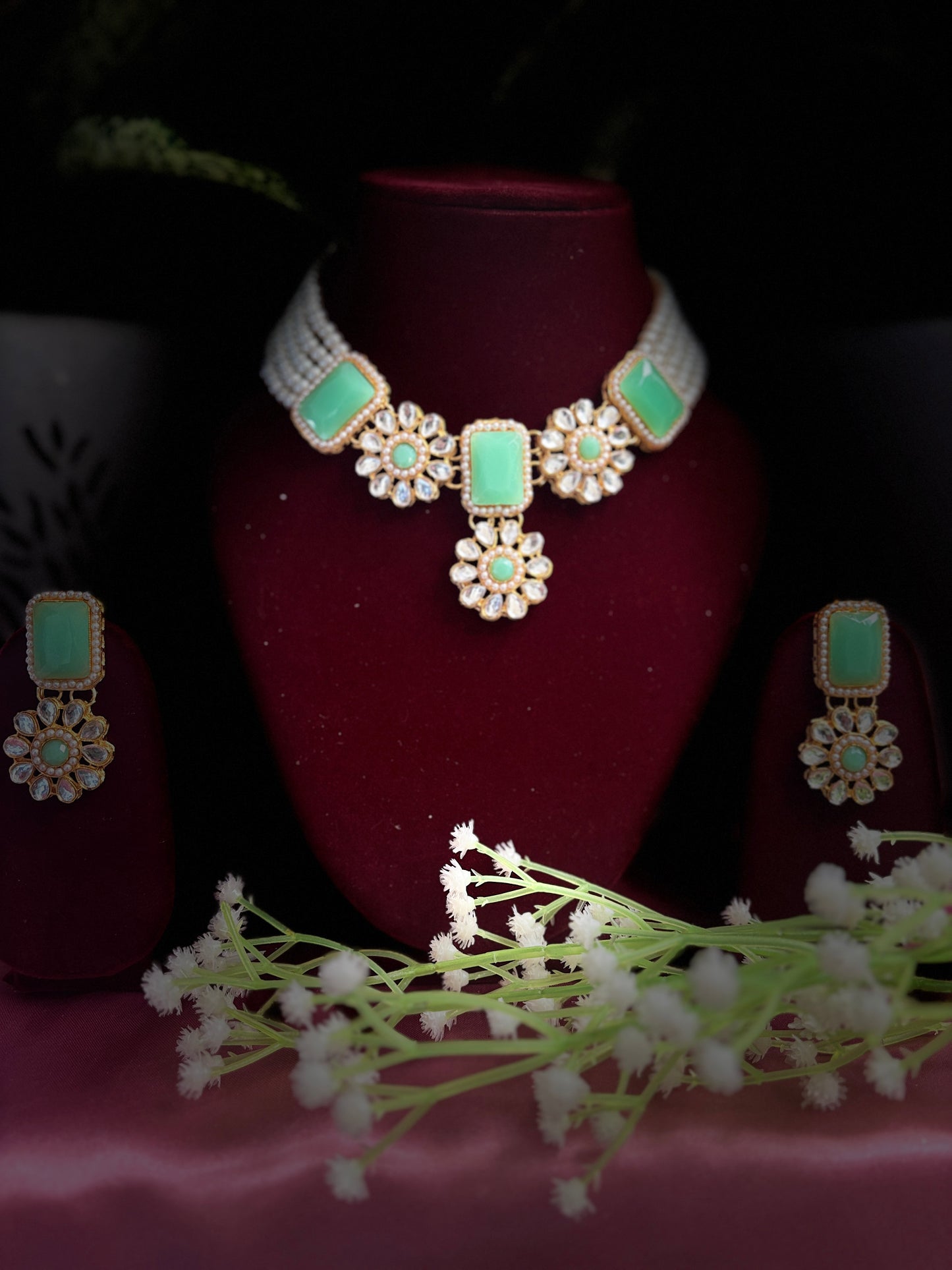 Pastel Green Kundan Pearl Necklace Set with Earrings