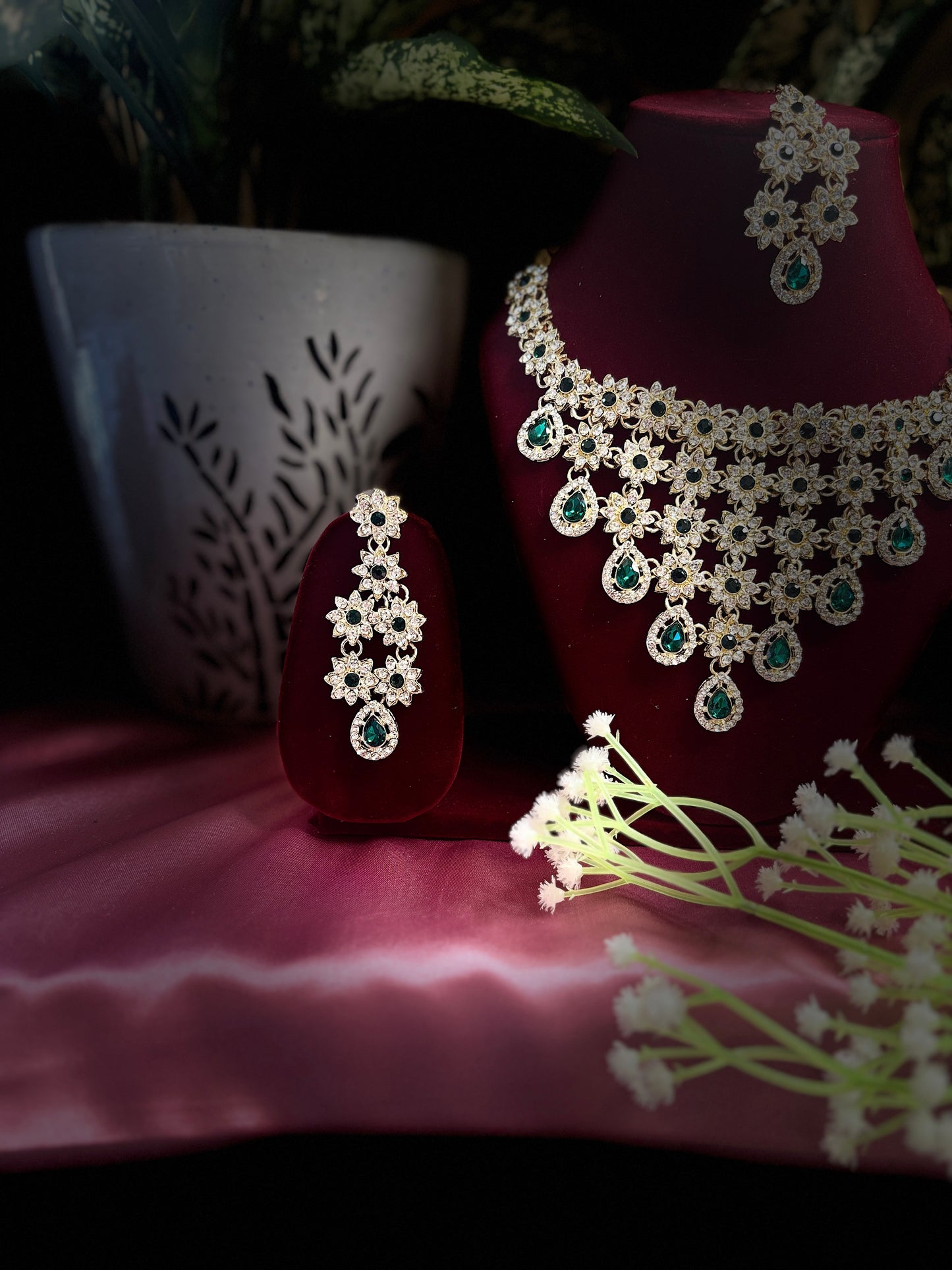 Elegant Green Stone Floral Necklace Set with Maang Tikka & Earrings