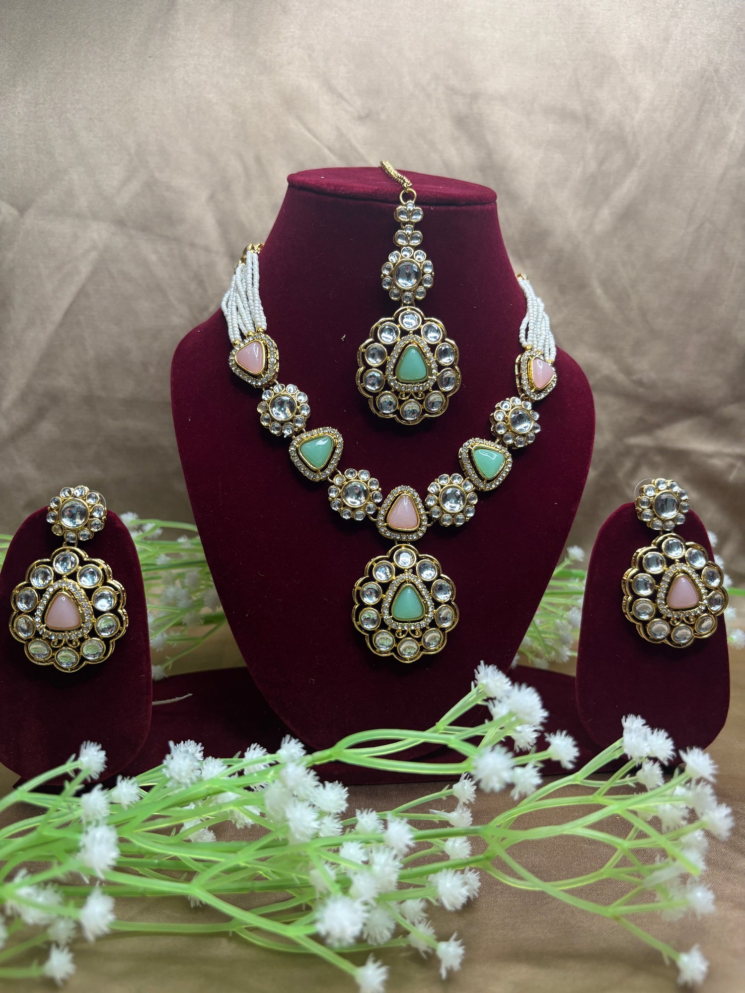 Kundan Glow