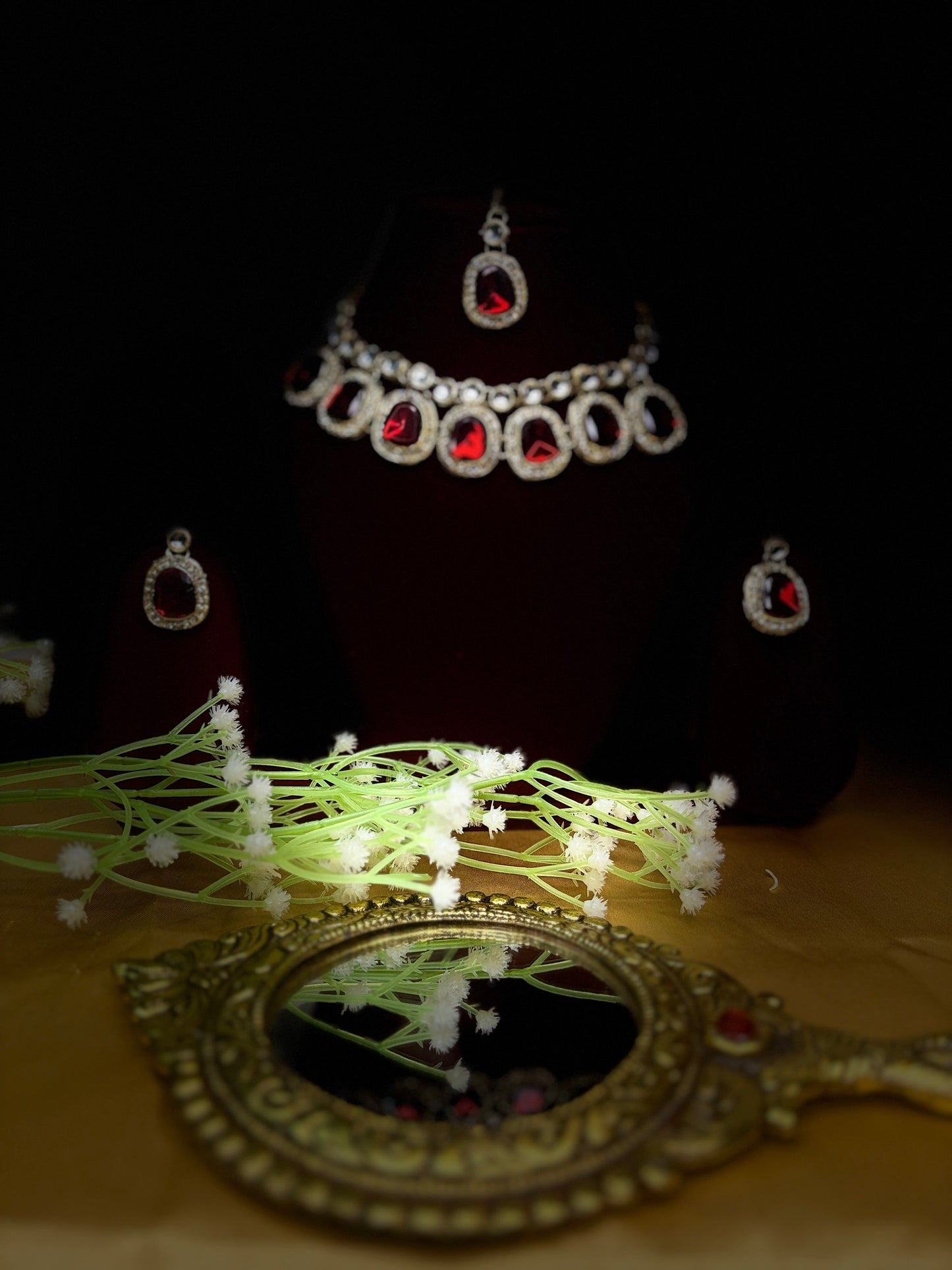 Red Stone Kundan Necklace Set with Earrings & Maang Tikka